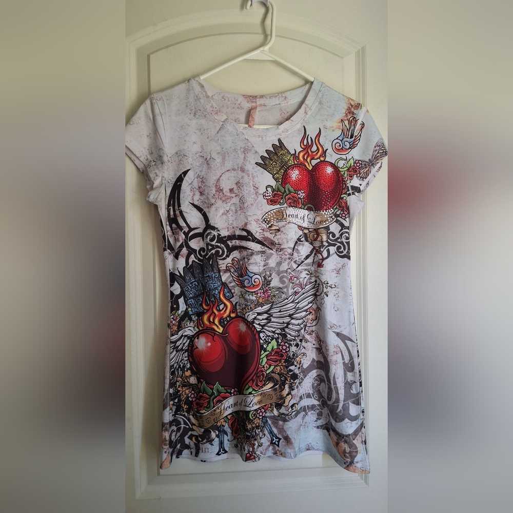 Graphic T-shirt Heart Print Women's Top Sz M Biker Gypsy Streetwear